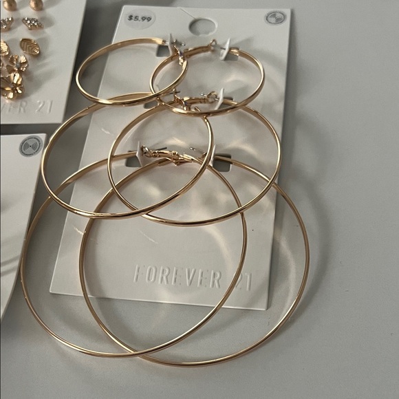 Forever 21 Gold and Silver Earring Collection and ring set size 6! #8 - Picture 7 of 8